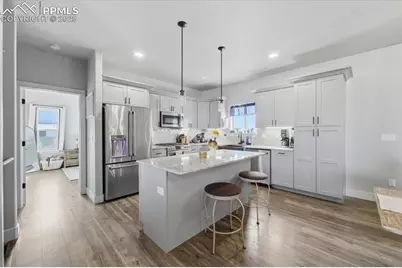 421 N Heather Drive, Pueblo, CO 81007 - Photo 13