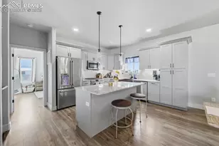 421 N Heather Dr, Pueblo, CO 81007 - Photo 13