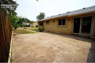 1635 Holmes Drive, Colorado Springs, CO 80909 - Photo 27
