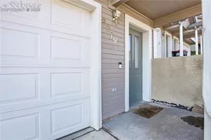 3219 Hearthridge Cir, Colorado Springs, CO 80918 - Photo 3