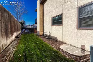 1125 Brittany Cir, Colorado Springs, CO 80918 - Photo 35