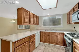 1125 Brittany Cir, Colorado Springs, CO 80918 - Photo 7