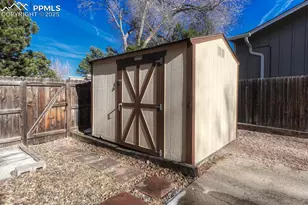 1125 Brittany Cir, Colorado Springs, CO 80918 - Photo 29