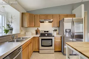 6450 Fall River Dr, Colorado Springs, CO 80918 - Photo 13