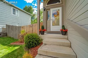 6450 Fall River Dr, Colorado Springs, CO 80918 - Photo 3