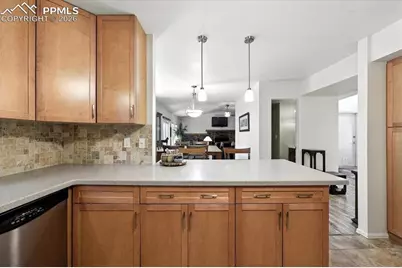 6641 W Gambol Quail Drive, Colorado Springs, CO 80918 - Photo 9