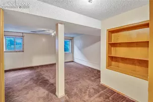 2411 Lexington Village Ln, Colorado Springs, CO 80916 - Photo 17