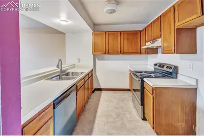 2411 Lexington Village Lane, Colorado Springs, CO 80916 - Photo 11