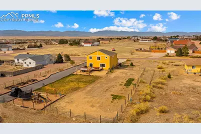 1072 S Avenida Del Oro, Pueblo West, CO 81007 - Photo 41