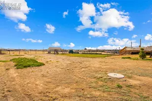 1072 S Avenida Del Oro, Pueblo West, CO 81007 - Photo 35