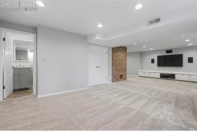 11 Heather Drive, Colorado Springs, CO 80906 - Photo 29