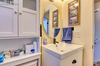 4032 Colony Hills Circle, Colorado Springs, CO 80916 - Photo 39