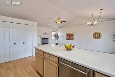 1528 Shane Circle, Colorado Springs, CO 80907 - Photo 15