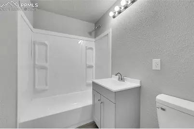 2605 Lake Avenue, Pueblo, CO 81004 - Photo 15