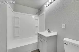 2605 Lake Ave, Pueblo, CO 81004 - Photo 15