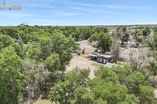 2605 Lake Ave, Pueblo, CO 81004 - Photo 27