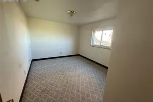 6855 Blue River Way, Colorado Springs, CO 80911 - Photo 5