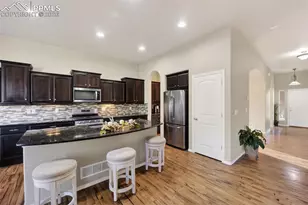 8726 Meadow Wing Cir, Colorado Springs, CO 80927 - Photo 9