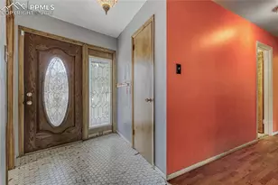 415 Chamberlin Pl, Colorado Springs, CO 80906 - Photo 3