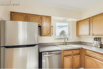 3607 Brentwood Terrace, Colorado Springs, CO 80910 - Photo 9