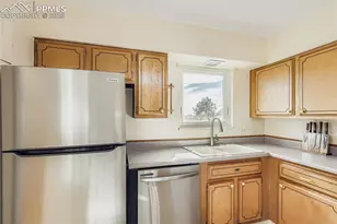 3607 Brentwood Terrace, Colorado Springs, CO 80910 - Photo 9