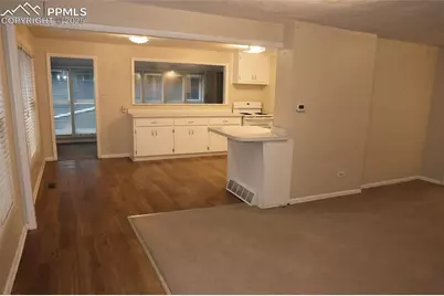 103 Deer Path Avenue, Manitou Springs, CO 80829 - Photo 3