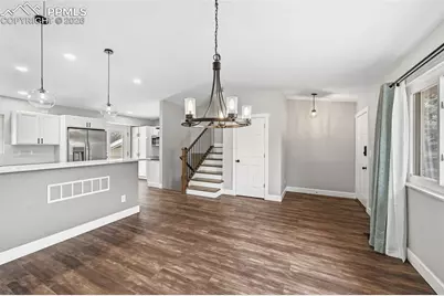 2705 Maroon Bells Avenue, Colorado Springs, CO 80918 - Photo 9