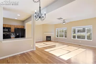 4058 Star View, Colorado Springs, CO 80907 - Photo 9