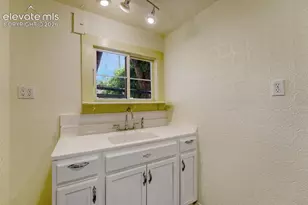 2313 W Bijou St, Colorado Springs, CO 80904 - Photo 31