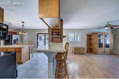 517 Violet Drive, Colorado Springs, CO 80911 - Photo 11