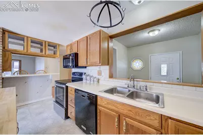 517 Violet Drive, Colorado Springs, CO 80911 - Photo 19