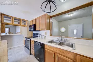 517 Violet Dr, Colorado Springs, CO 80911 - Photo 19