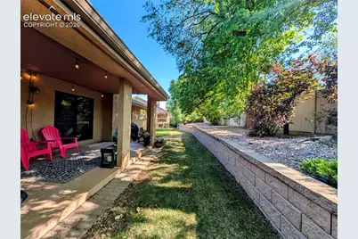 2060 Glenhill Road, Colorado Springs, CO 80906 - Photo 5