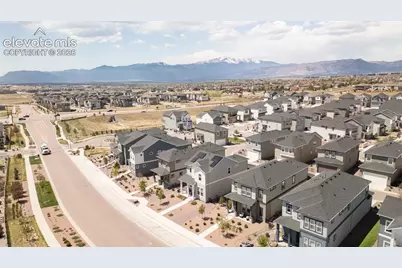8946 Wolf Valley Drive, Colorado Springs, CO 80924 - Photo 3