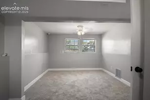 1704 E 19th St, Pueblo, CO 81001 - Photo 17