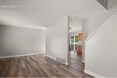 1704 E 19th Street, Pueblo, CO 81001 - Photo 7