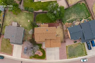 7325 Sue Ln, Colorado Springs, CO 80925 - Photo 33