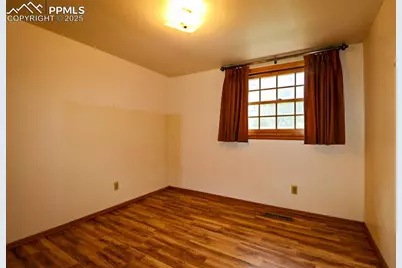 1206 Hartford Street, Colorado Springs, CO 80906 - Photo 19