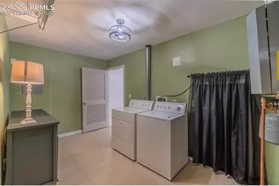 17890 Woodhaven Drive, Colorado Springs, CO 80908 - Photo 37