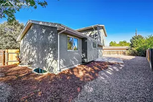 28 Pennwood Ln, Pueblo, CO 81005 - Photo 37