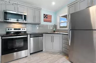 1431 Calm Mountain Pt, Woodland Park, CO 80863 - Photo 15