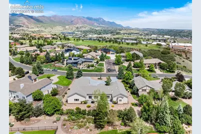 3925 Hill Circle, Colorado Springs, CO 80904 - Photo 45