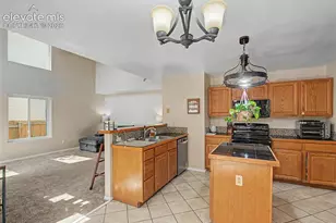 6365 Shirecliff Dr, Colorado Springs, CO 80918 - Photo 11