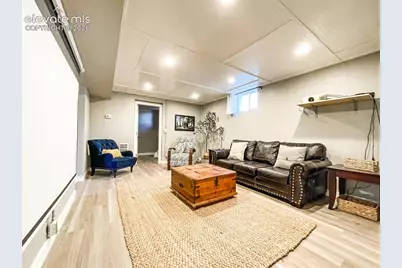 214 N 20th Street, Colorado Springs, CO 80904 - Photo 35