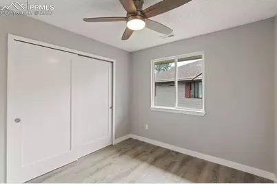 4435 Hunting Meadows Circle, Colorado Springs, CO 80916 - Photo 9