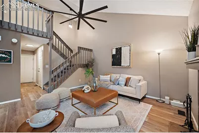 6117 Pine Hill Drive, Colorado Springs, CO 80918 - Photo 7