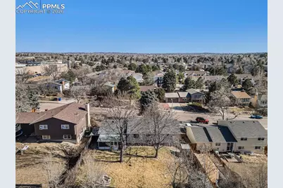 4950 Garden Ranch Drive, Colorado Springs, CO 80918 - Photo 33