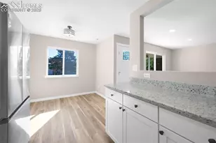 2114 Pepperwood Dr, Colorado Springs, CO 80910 - Photo 9