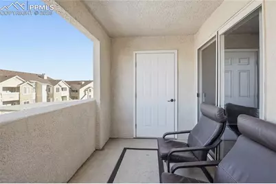 3710 Strawberry Field Grove #H, Colorado Springs, CO 80906 - Photo 5