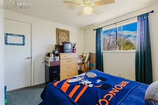 157 Cherry Cir, Fountain, CO 80817 - Photo 19